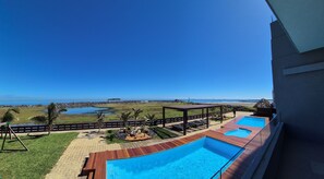 Televisión de pantalla plana