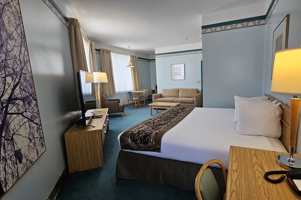 Executive lakosztály (Not Pet Friendly Room) | Íróasztal, ingyenes wifi és ágynemű