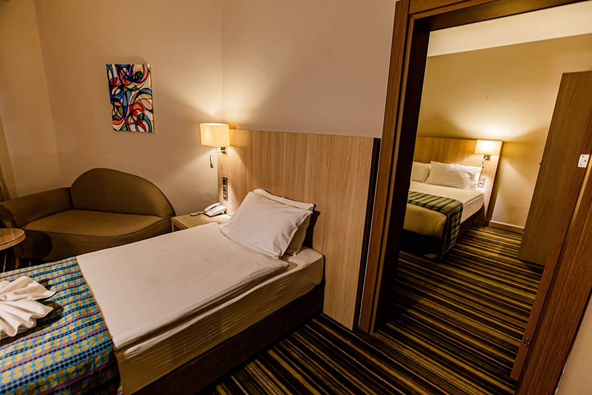 Family Room ( 3 Pax ) | 1 bedroom, premium bedding, minibar, in-room safe