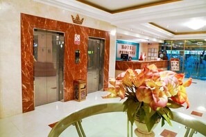 Lobby - Hotel La Princesa (Lima)