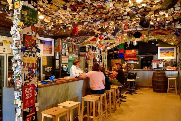 Bar (en la propiedad)