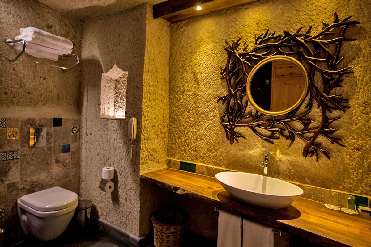 combined shower/bathtub, free toiletries, hair dryer, dressing gowns