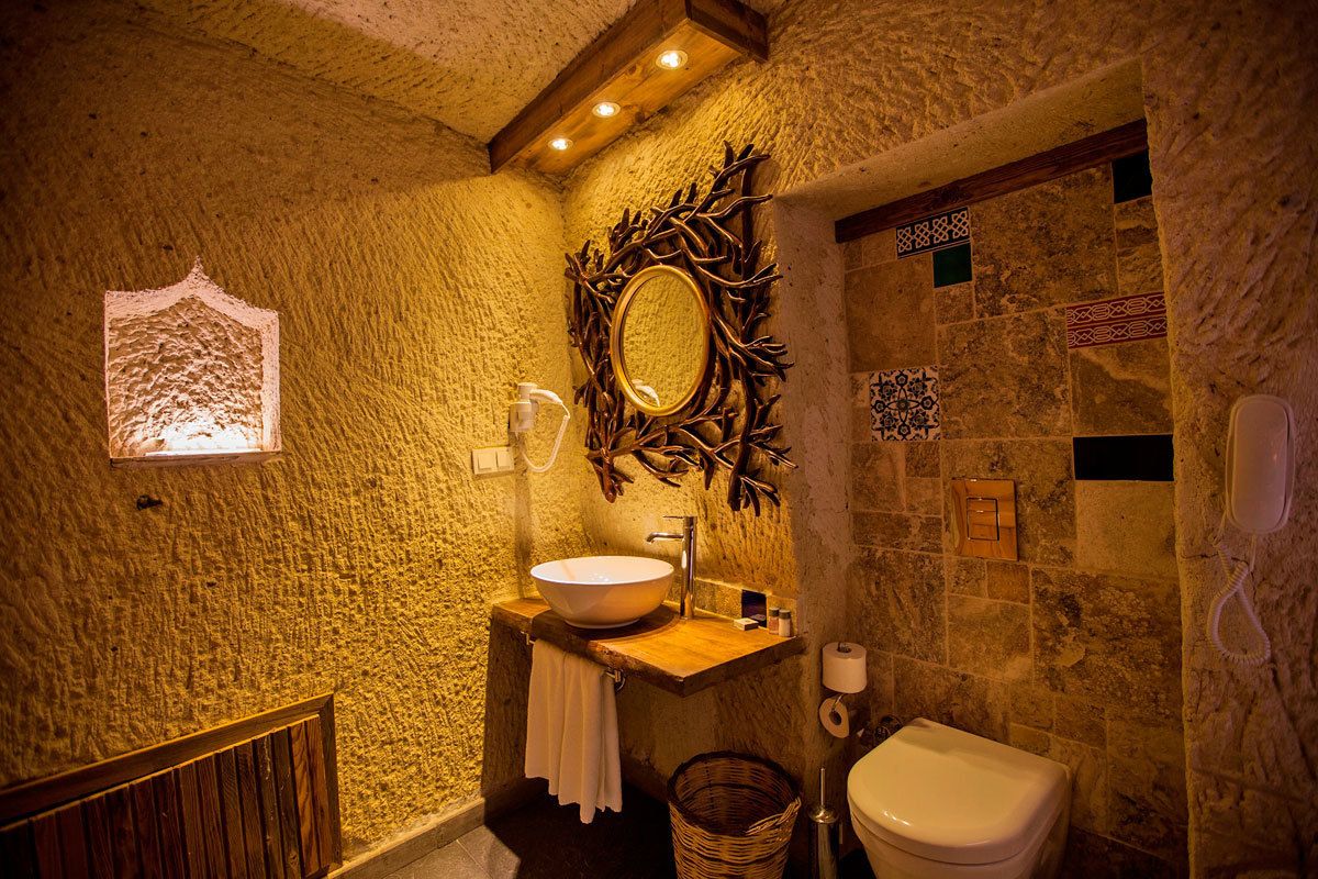 combined shower/bathtub, free toiletries, hair dryer, dressing gowns