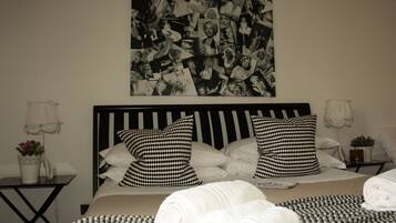 Double or Twin Room | In-room safe, iron/ironing board, free WiFi, bed sheets