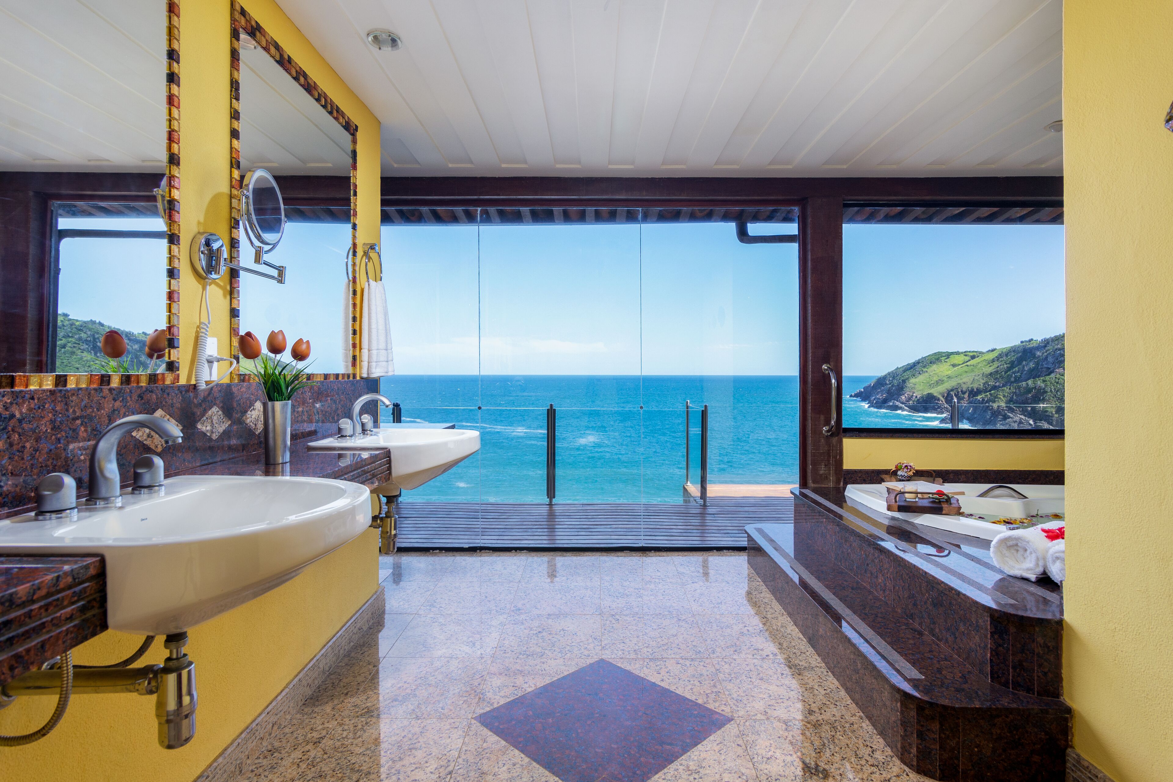 Foto - Cliffside Luxury Inn