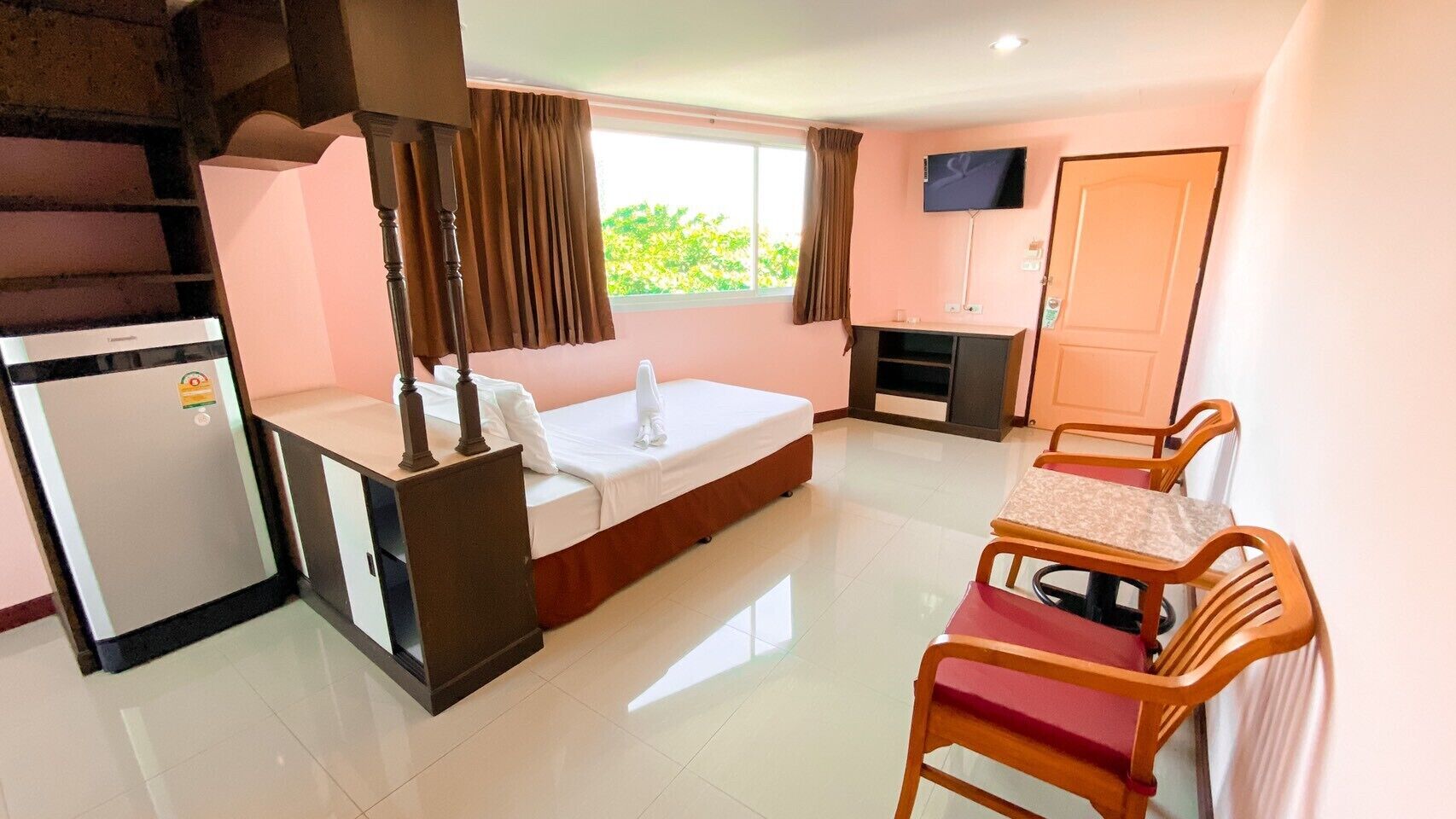 Photo - AA Pattaya Ville