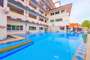 Piscina all'aperto
