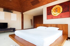 Free minibar, in-room safe, individually decorated - Baan Napoli Luxury Villa (Koh Samui)