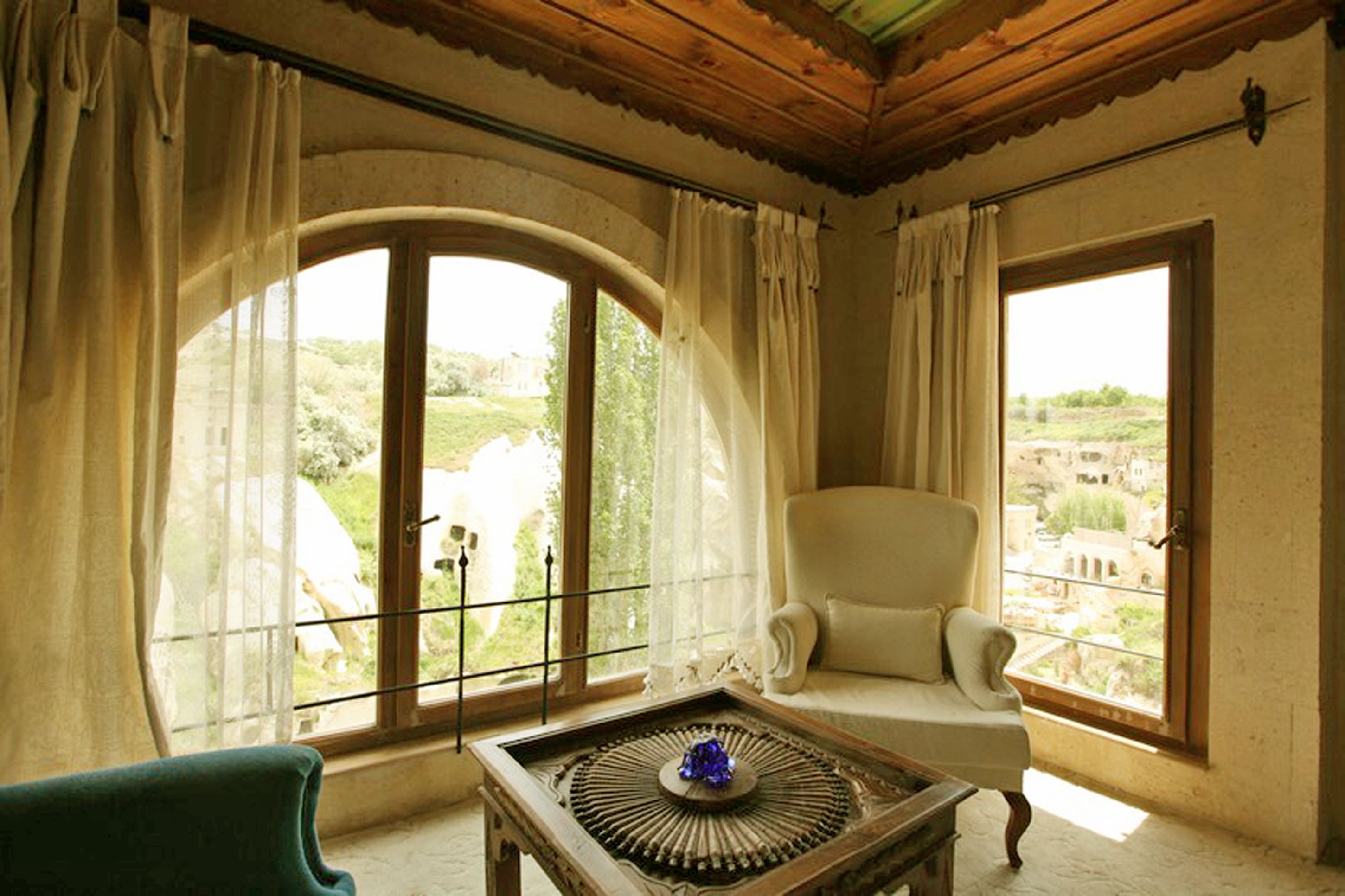 tunc bey honeymoon suite | premium bedding, minibar, desk, free wifi