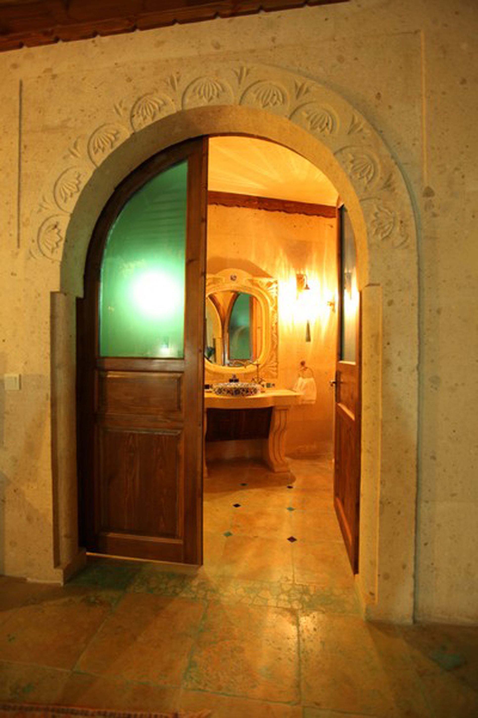 koray bey honeymoon suite | premium bedding, minibar, desk, free wifi