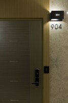 Deluxe Twin Room | Premium bedding, in-room safe, individually decorated, soundproofing