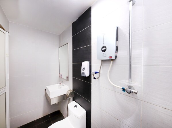 Doppia Deluxe | Bagno | Doccia, asciugamani