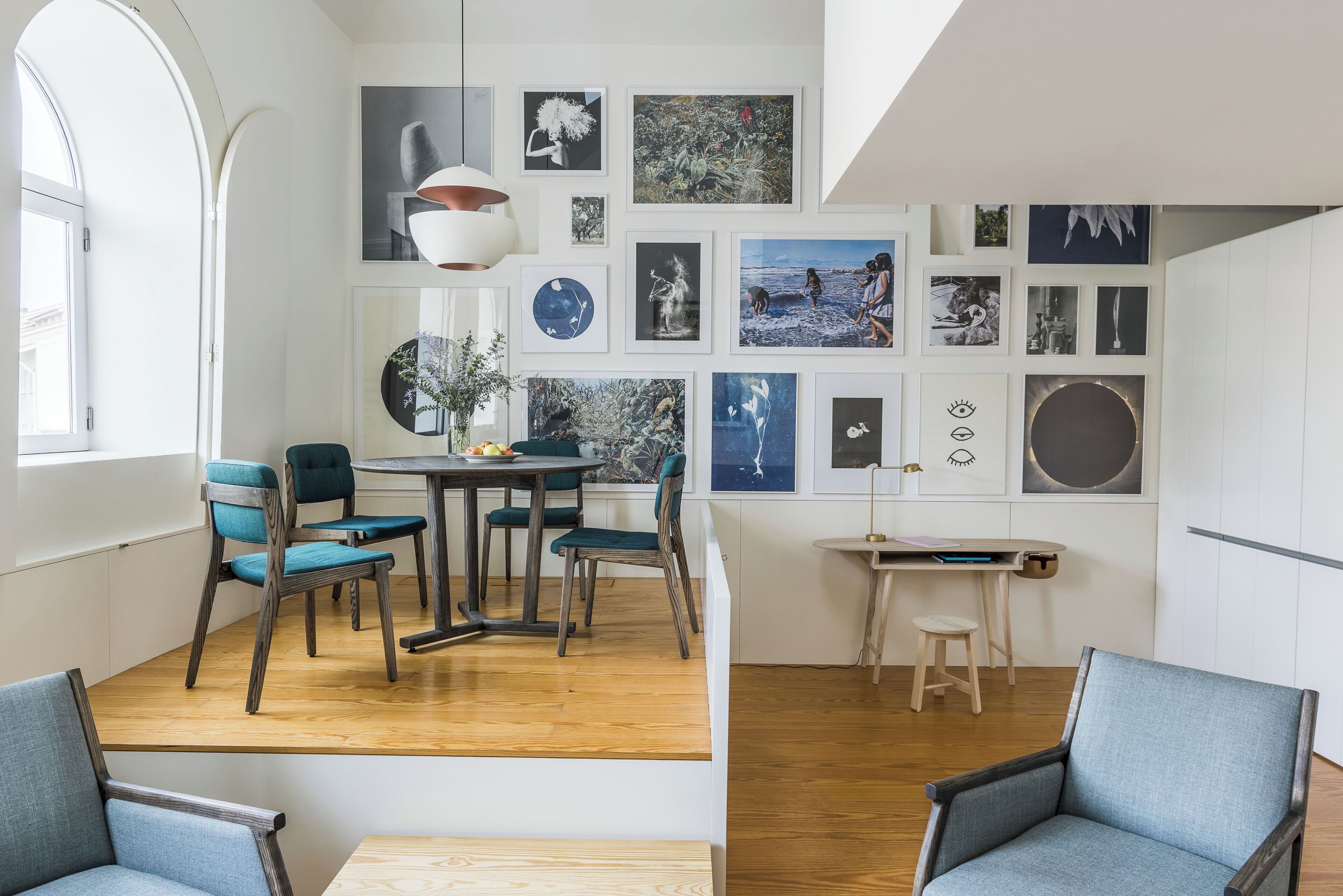 Apartamento, 1 habitación, cocina básica, vistas a la ciudad | Zona de estar | Televisión de pantalla plana de 50 pulgadas con canales por cable