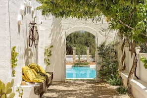 Outdoor pool - Masseria Narducci (Fasano)