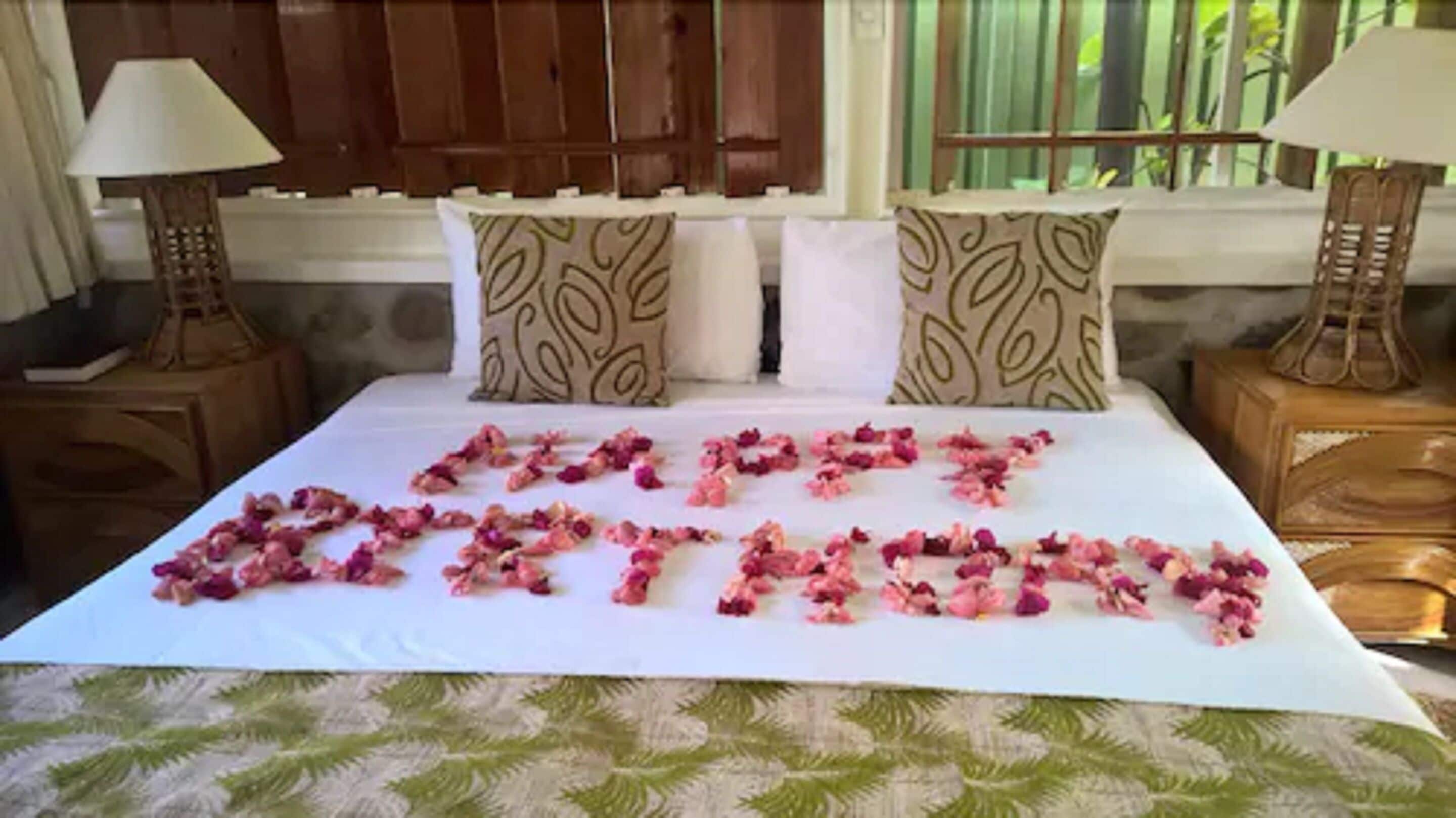 superior cottage, patio, sea view | in-room safe, desk, iron/ironing board, cots/infant beds