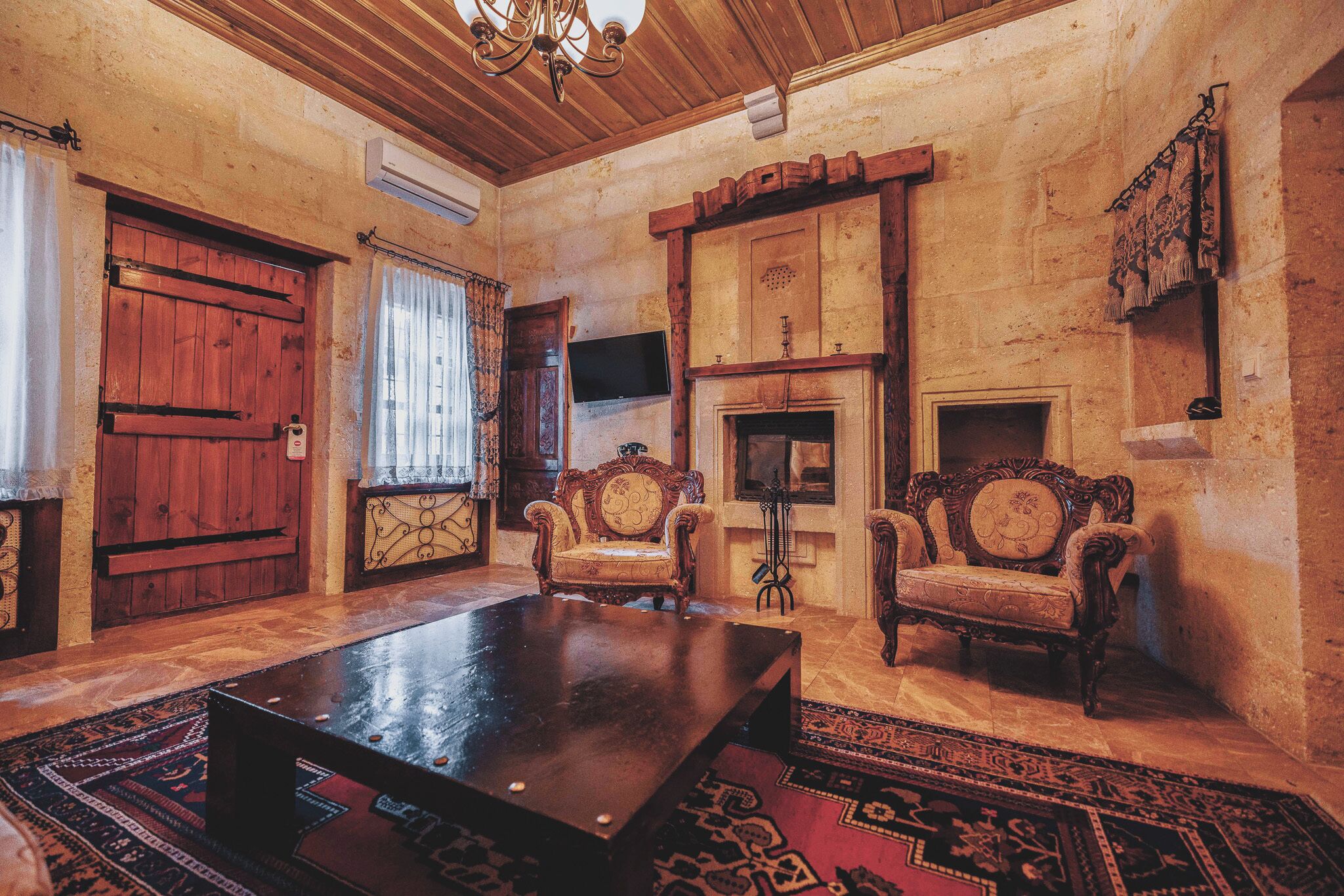 family room, 2 bedrooms | living area | lcd tv