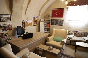 Reception - Arch Palace (Nevsehir)