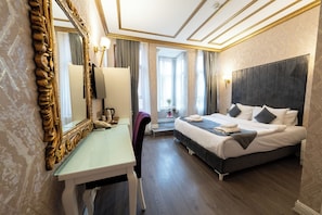 Deluxe Double or Twin Room | Minibar, in-room safe, desk, laptop workspace