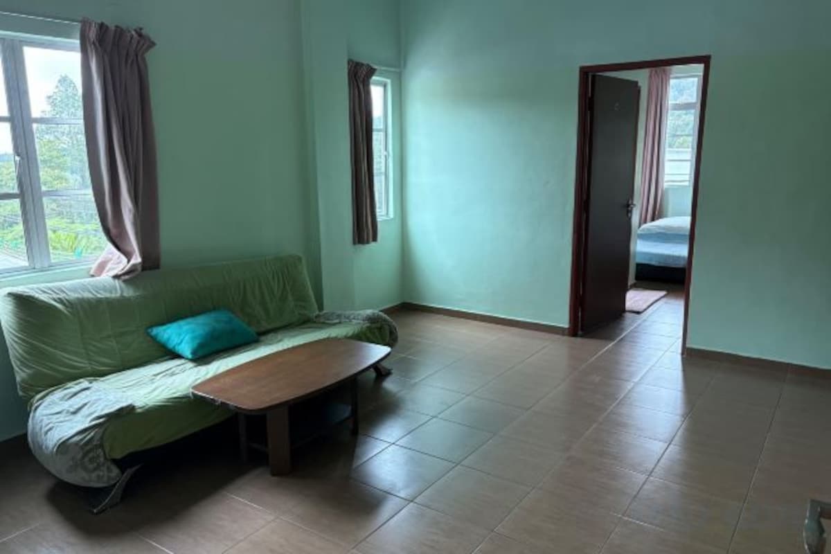 Three Bedrooms Apartment