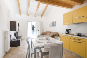 Appartamento, 1 camera da letto (6 adults) | Cucina privata | Frigorifero, microonde, piano cottura, lavastoviglie