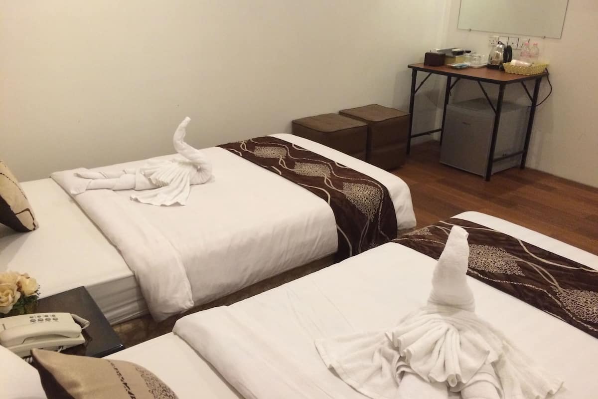 1 bedroom, minibar, in-room safe, desk