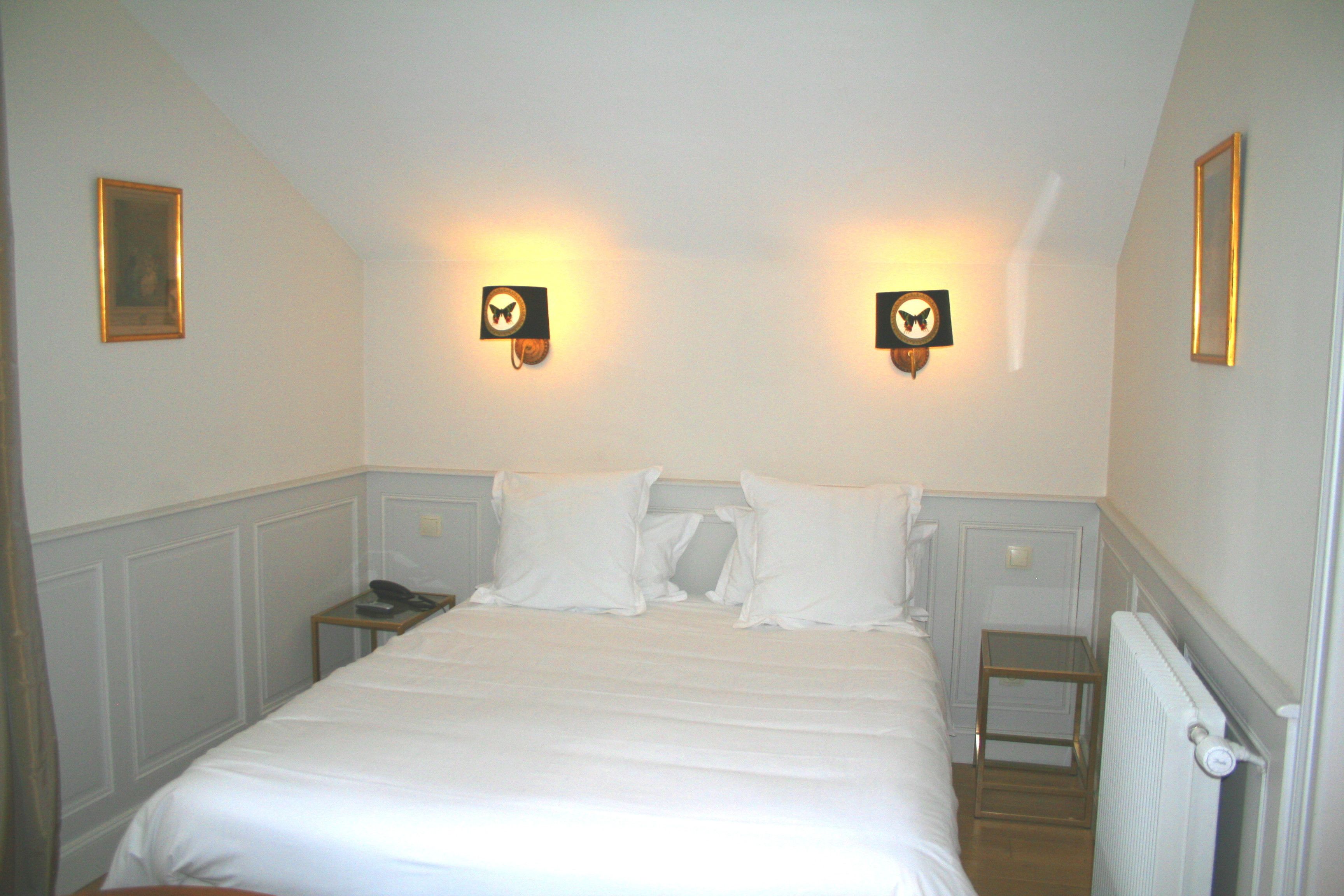 premium bedding, individually decorated, soundproofing, cots/infant beds