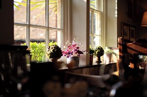 Lunch and dinner served, local cuisine