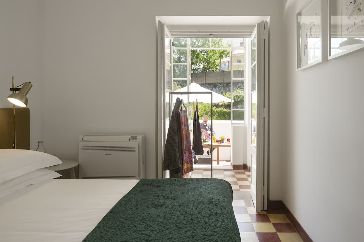 3 bedrooms, premium bedding, individually decorated