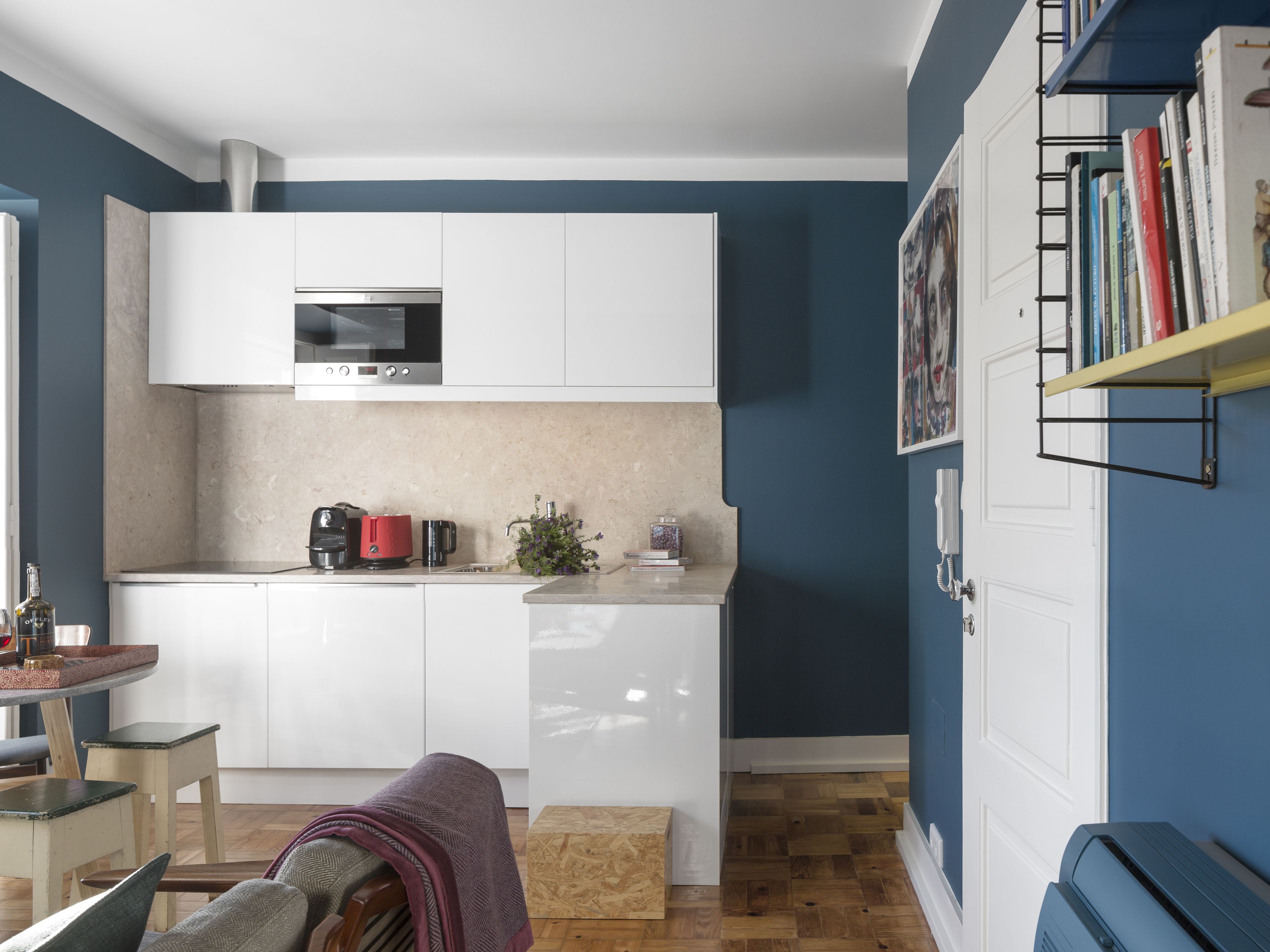 apartment, 2 bedrooms, kitchenette (convent view) | private kitchen | microwave, stovetop, dishwasher, espresso maker