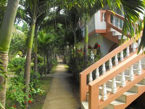 Khuôn viên nơi lưu trú