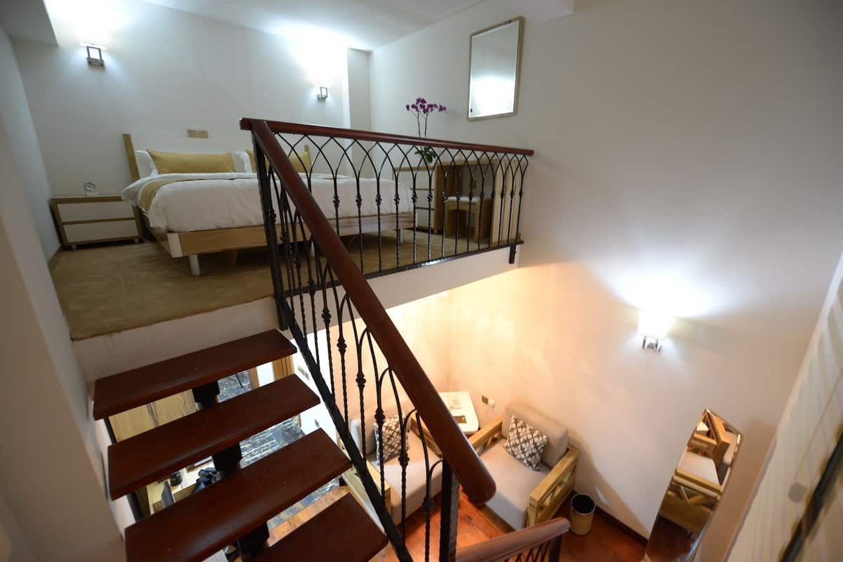 Svit (Duplex) | Minibar, värdeförvaringsskåp på rummet, unika möbler och ljudisolering