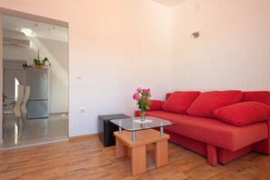 Apartment, 1 Bedroom, Terrace, Sea View (Sunset) | Living area