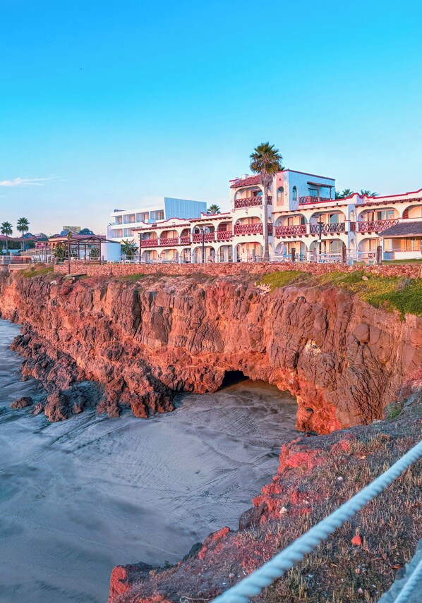 Front of property - Hotel Castillos del Mar (Playas de Rosarito)