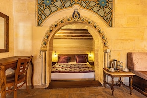 1 bedroom, premium bedding, Select Comfort beds, individually decorated