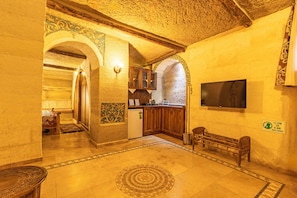 Deluxe Studio, No View,Ground Floor