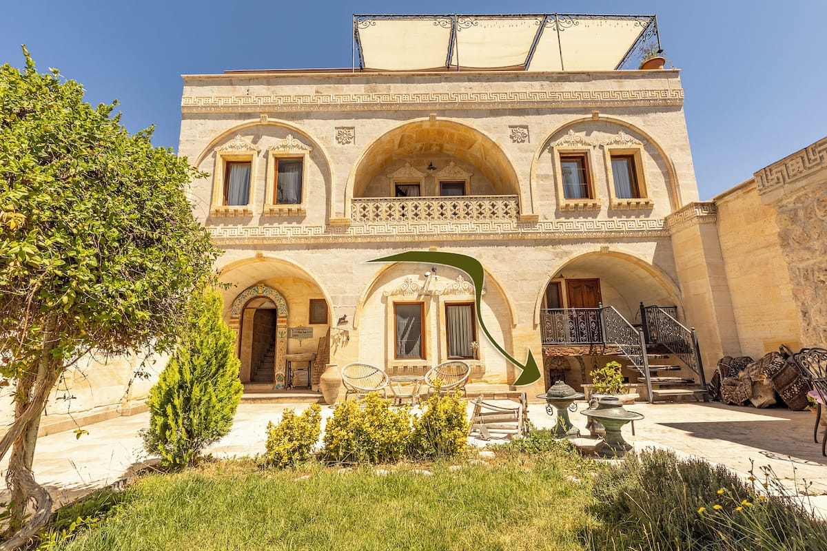 1 bedroom, premium bedding, Select Comfort beds, individually decorated