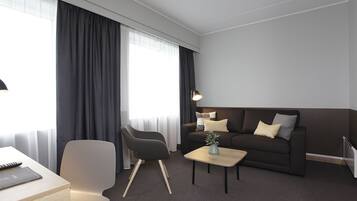 Studiosuite, Meerblick | Schreibtisch, schallisolierte Zimmer, kostenloses WLAN, Bettwäsche