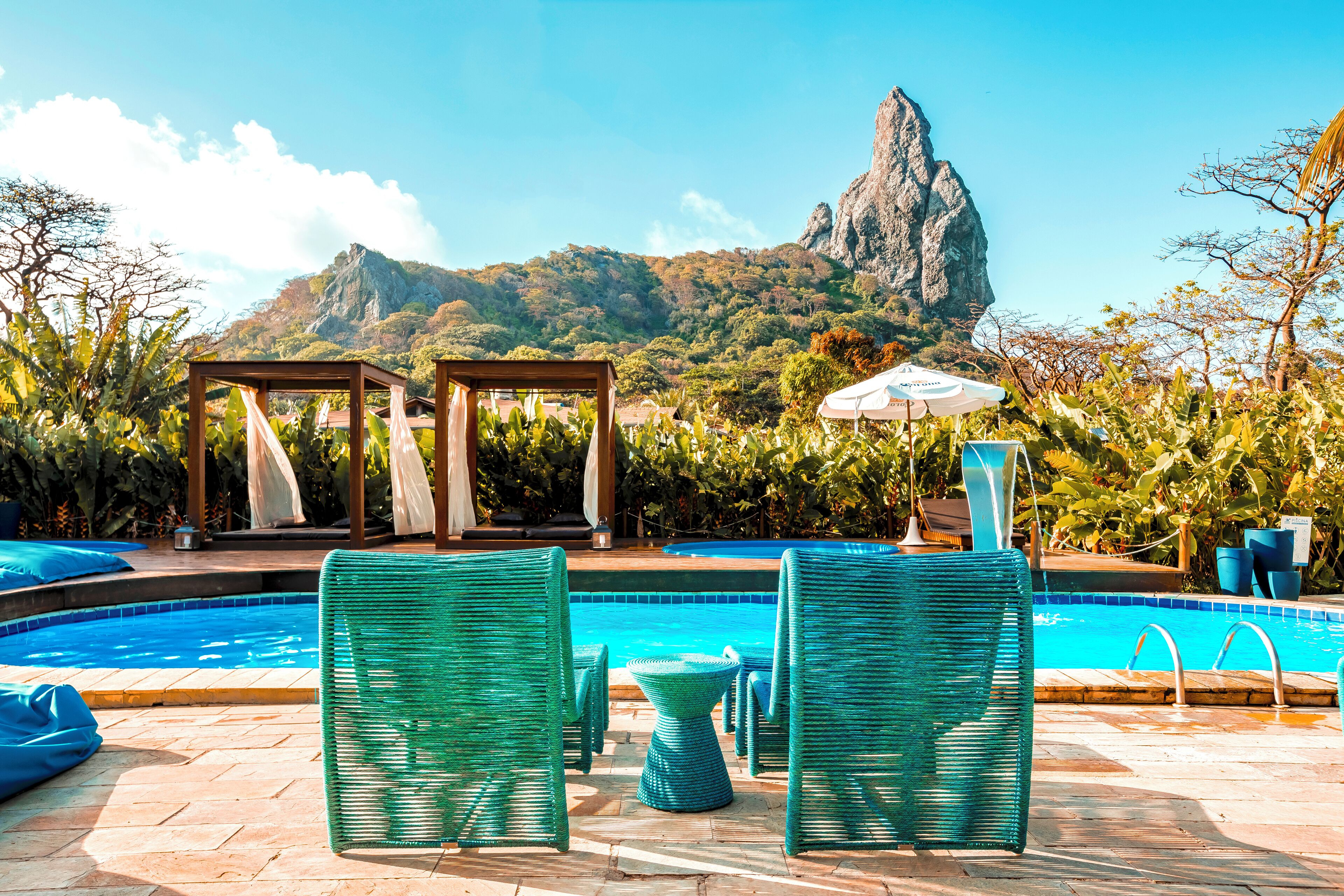 3 outdoor pools, pool umbrellas, pool loungers