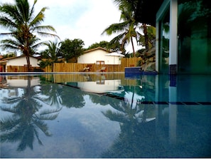 Udendørs pool