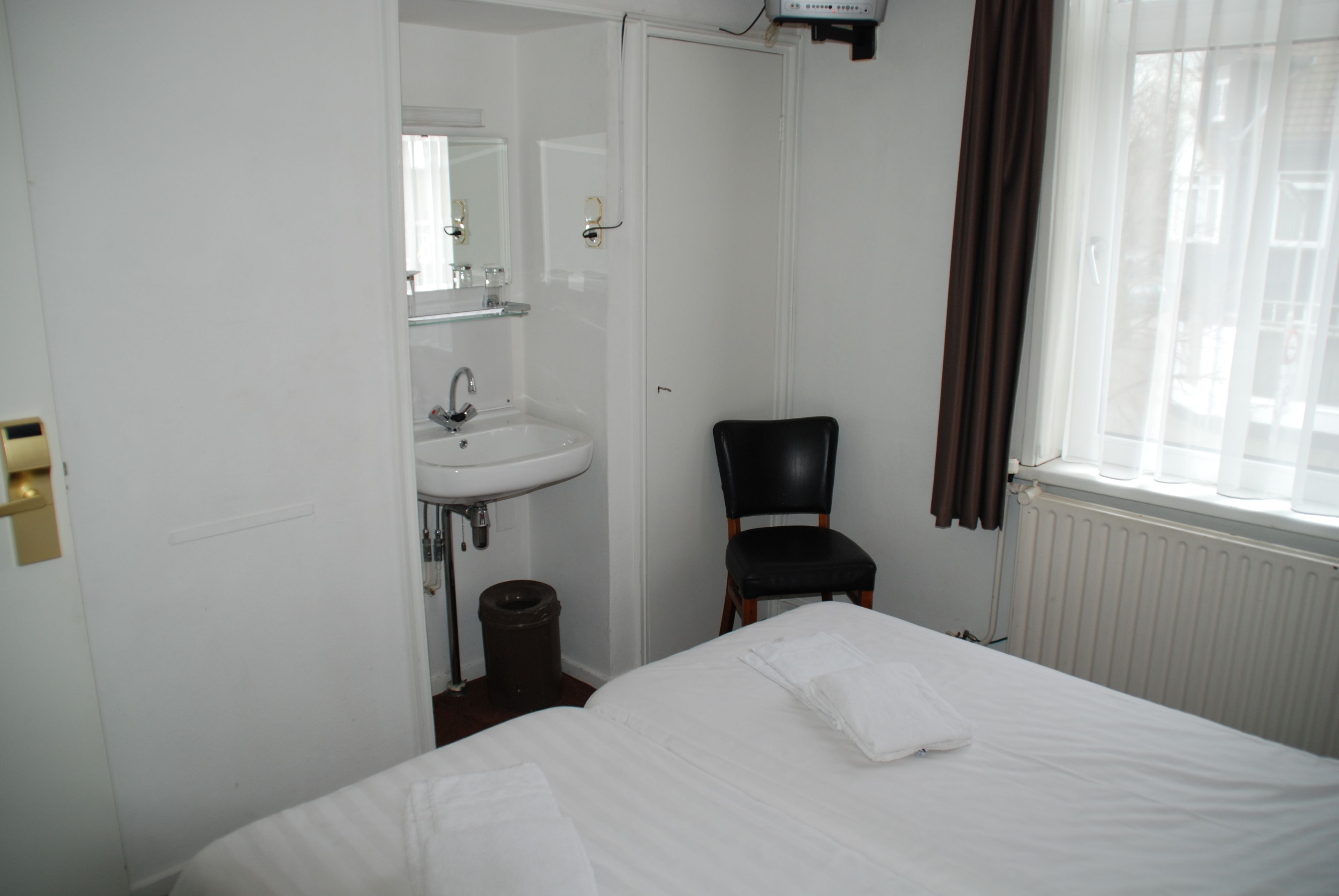 Photo - Hotel Café Restaurant Abina