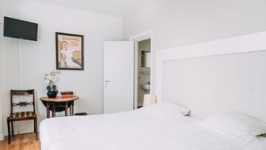 Unclassified image, 2 of 23, button - Hotel Café Restaurant Abina (Amstelveen)