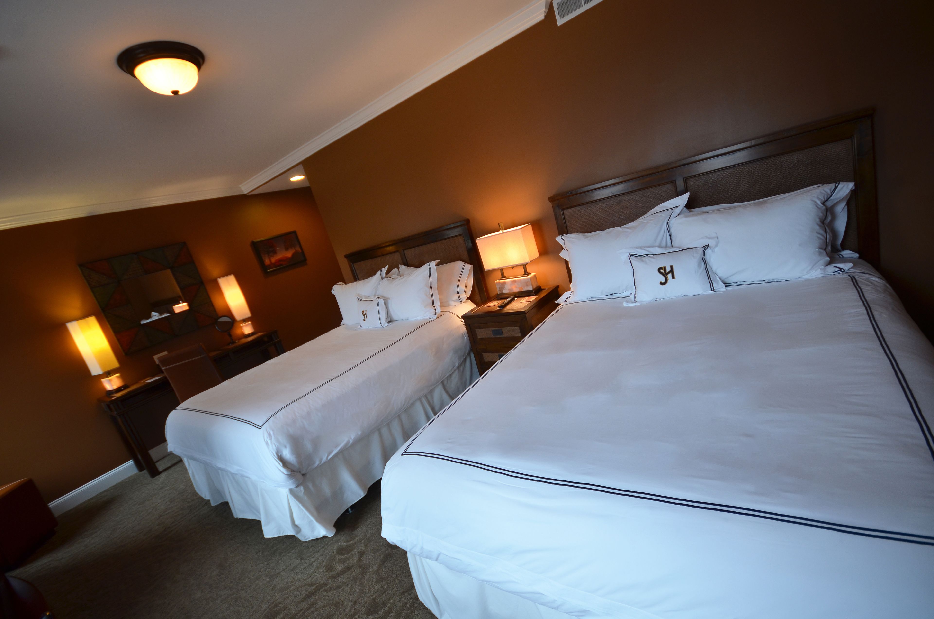 1 bedroom, frette italian sheets, premium bedding, in-room safe