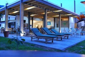 Sun deck