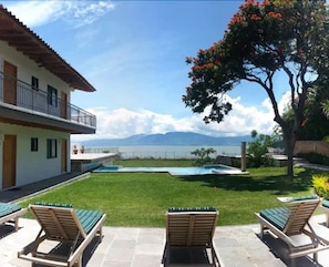 Sundeck - La Ribereña (Ajijic)