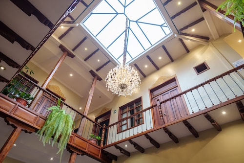 Santa Lucia House - Forum