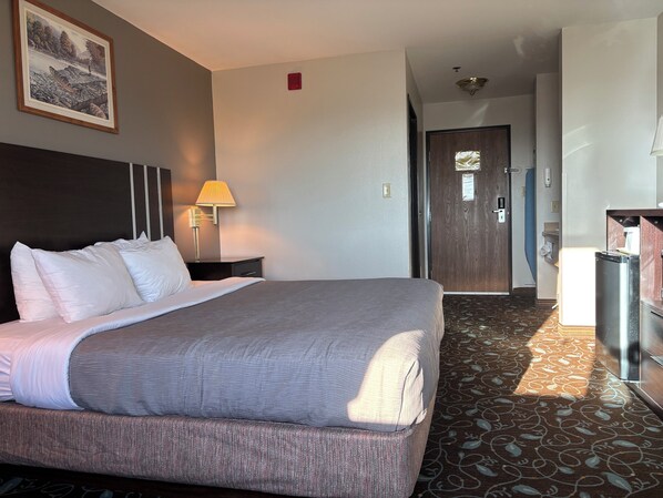 Soundproofing, iron/ironing board, free WiFi, bed sheets