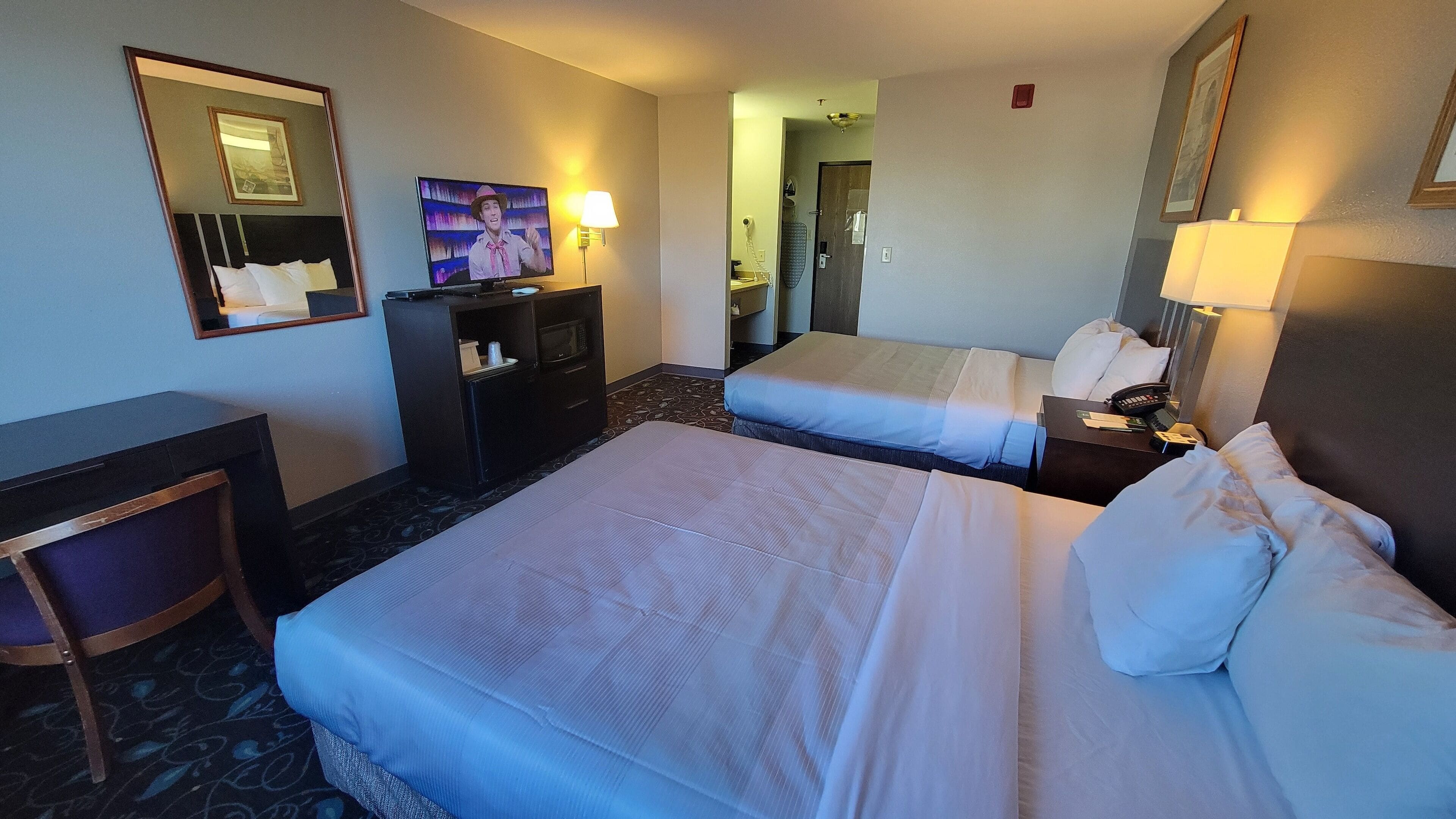 Soundproofing, iron/ironing board, free WiFi, bed sheets