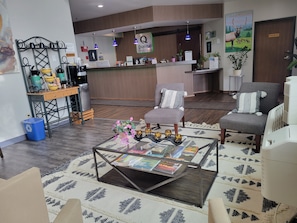 Lobby - Quality Inn & Suites Pinedale (Pinedale)
