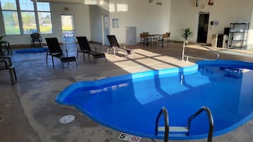 Piscine intérieure