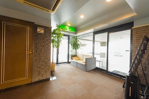 Lobby - Hotel LiVEMAX Kofu (Kai)